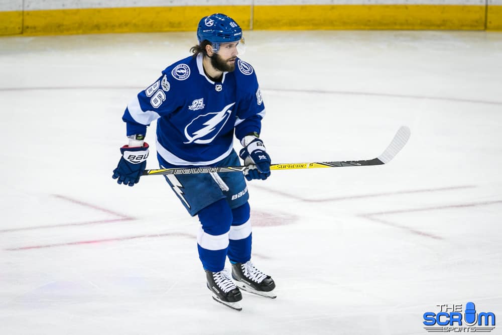 Ross Colton's last-second goal for Lightning stuns Panthers in Game 2